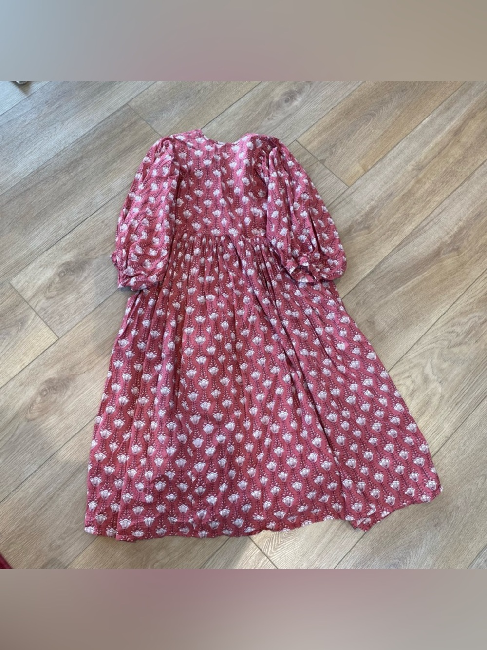 100% Cotton Block Print Raspberry Dress with Puff Sleeves - Picture 3 of 4